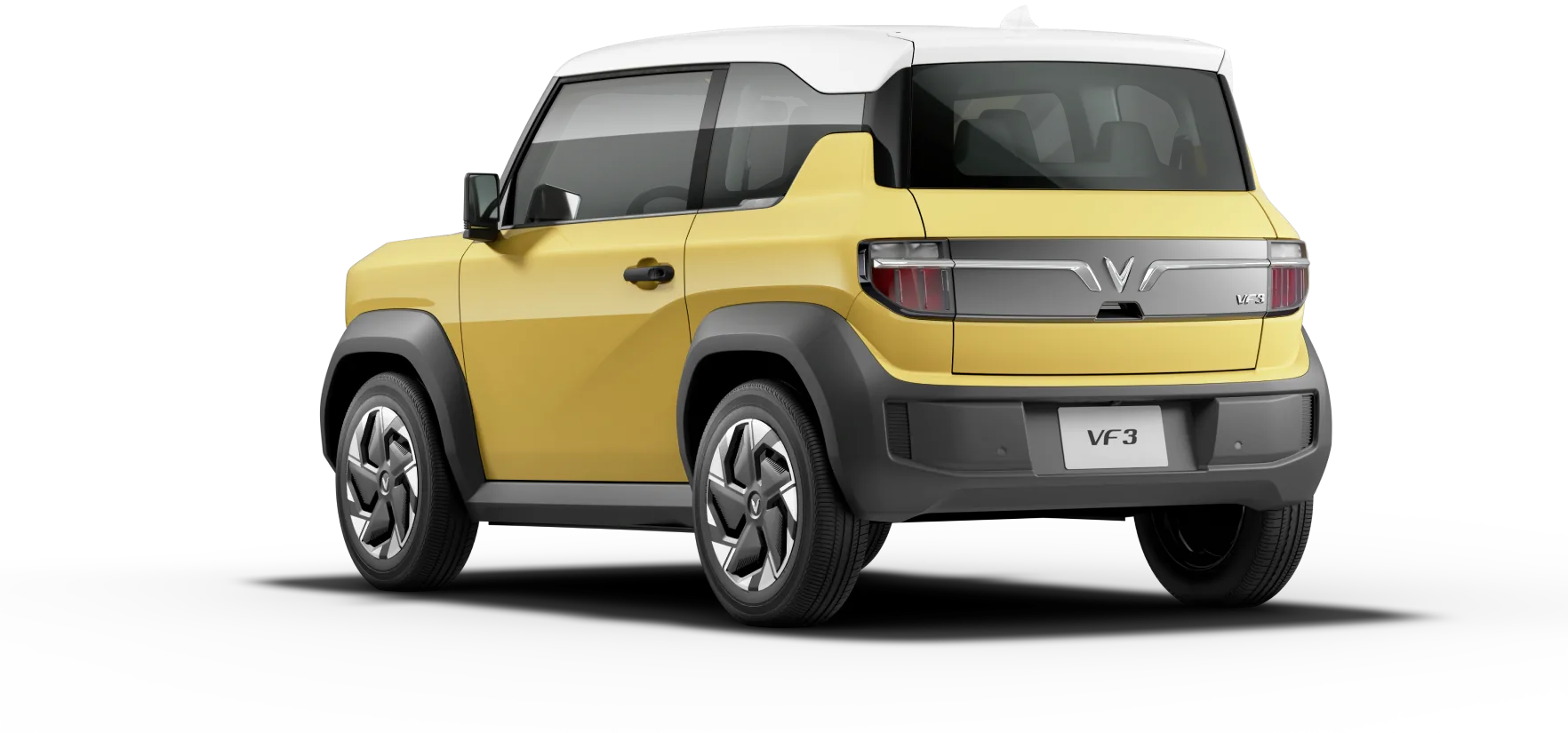 VinFast VF 3 nhìn từ phía sau ba phần tư với ốp la-zăng